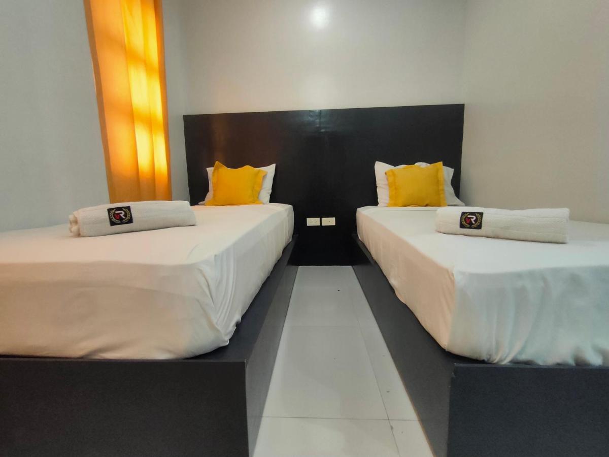 Villa Rosita Hotel Naga City By Reddoorz Exterior foto