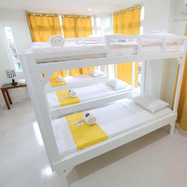 Villa Rosita Hotel Naga City By Reddoorz Exterior foto